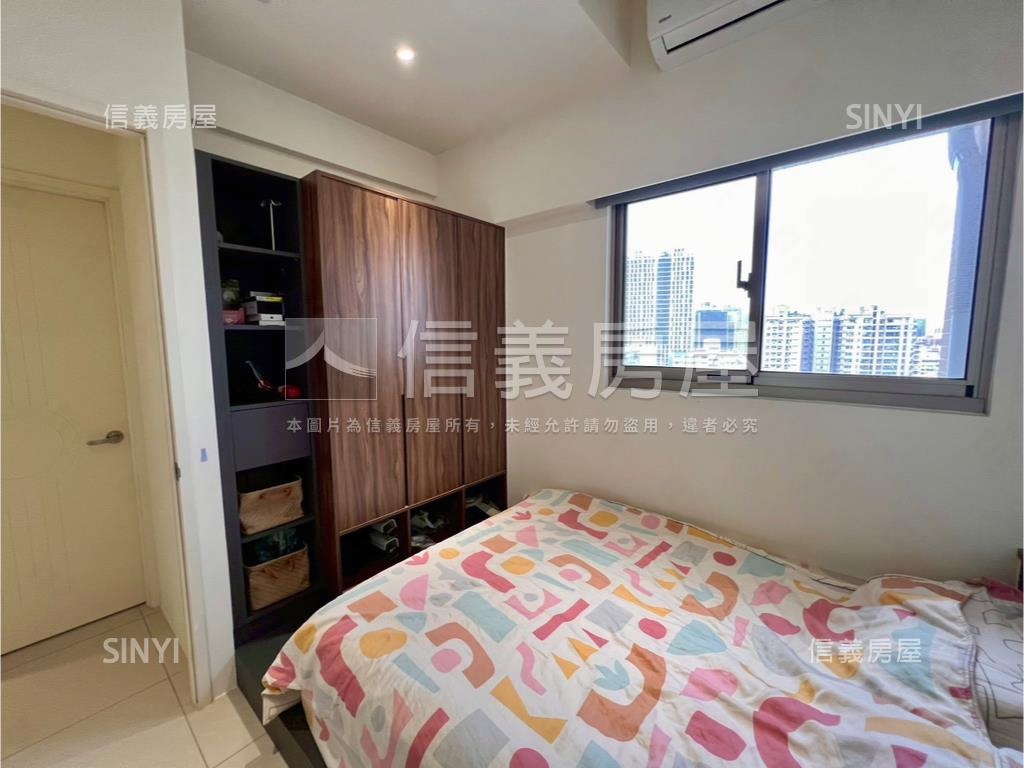 微笑時代精裝三房平車房屋室內格局與周邊環境