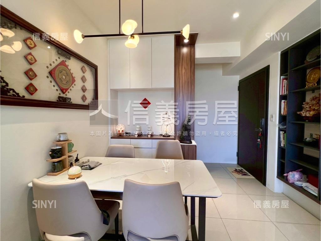 微笑時代精裝三房平車房屋室內格局與周邊環境