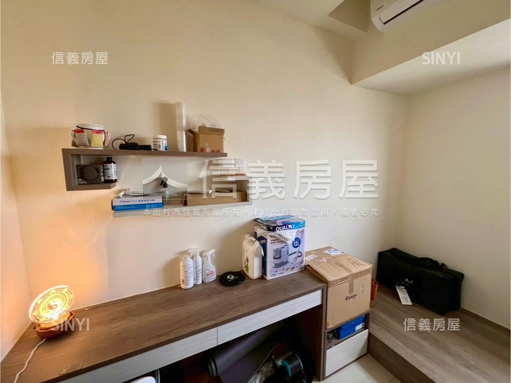 微笑時代精裝三房平車房屋室內格局與周邊環境