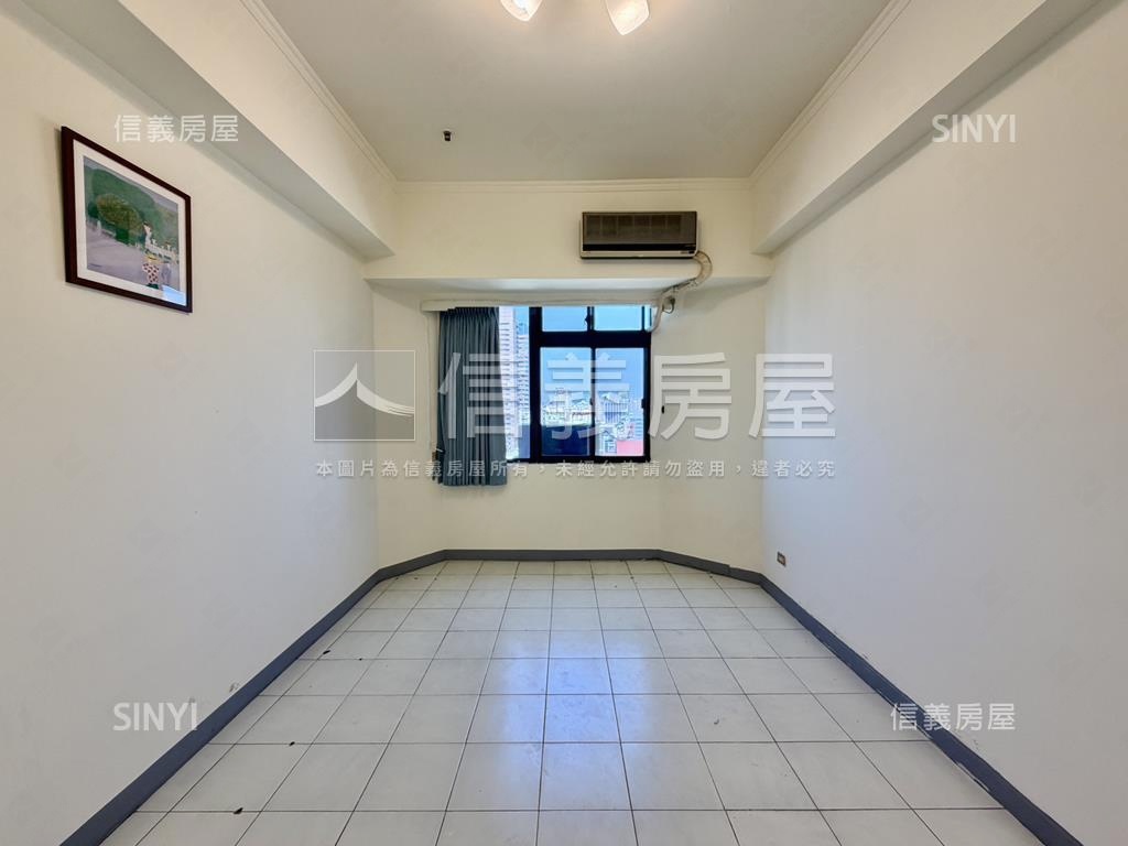 民生皇家景觀亮美四房平車房屋室內格局與周邊環境