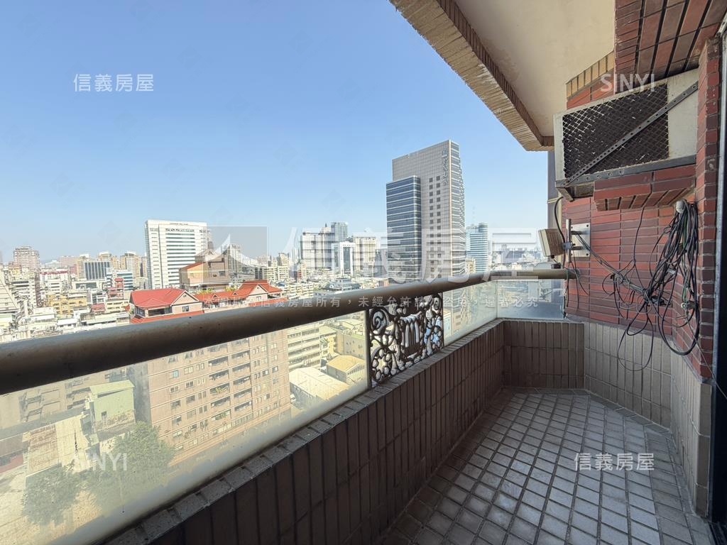 民生皇家景觀亮美四房平車房屋室內格局與周邊環境