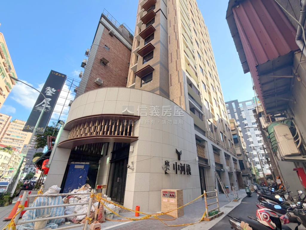 中河棧高樓一房一廳附車位房屋室內格局與周邊環境