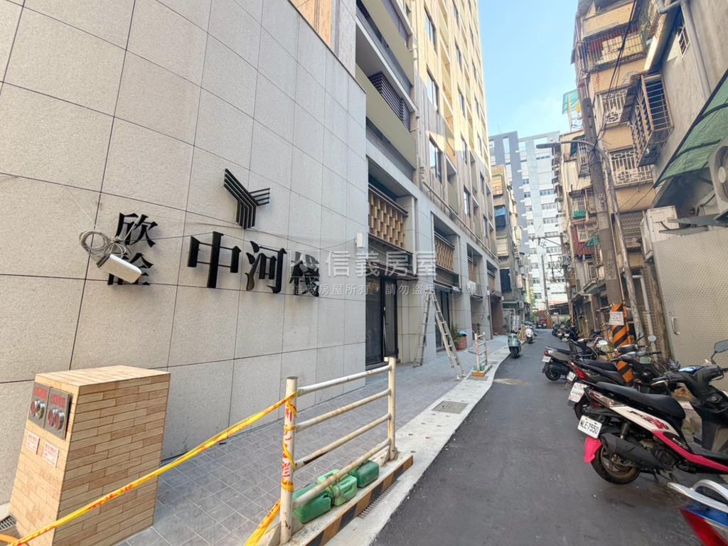 中河棧高樓一房一廳附車位房屋室內格局與周邊環境