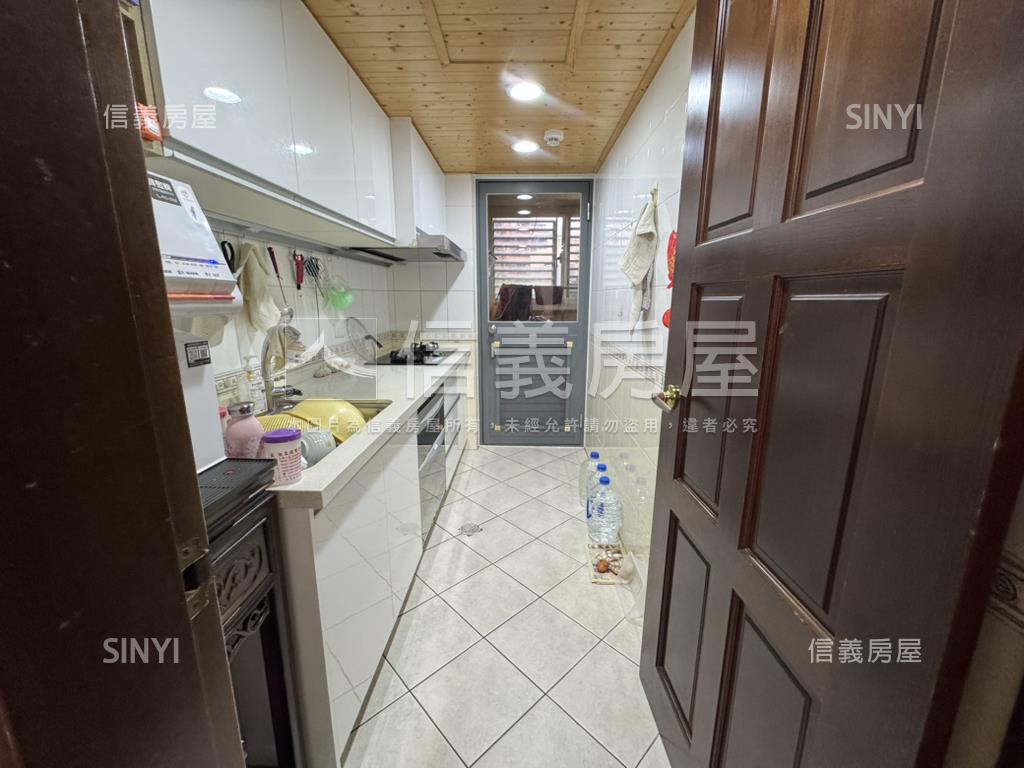 大學園區中壢後站信義東興房屋室內格局與周邊環境