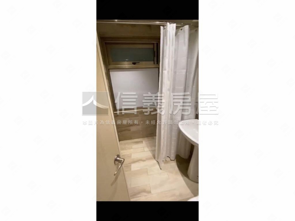 南勢角名設計師三房房屋室內格局與周邊環境