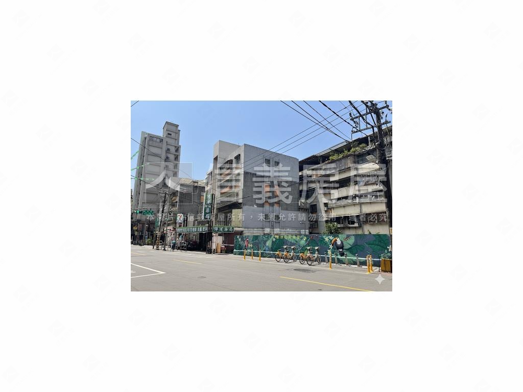 南勢角名設計師三房房屋室內格局與周邊環境