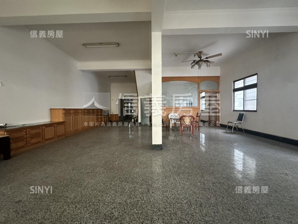 後驛邊間雙拼透天房屋室內格局與周邊環境