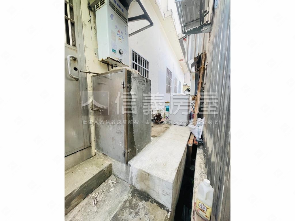 低總價豐德路旁透天房屋室內格局與周邊環境