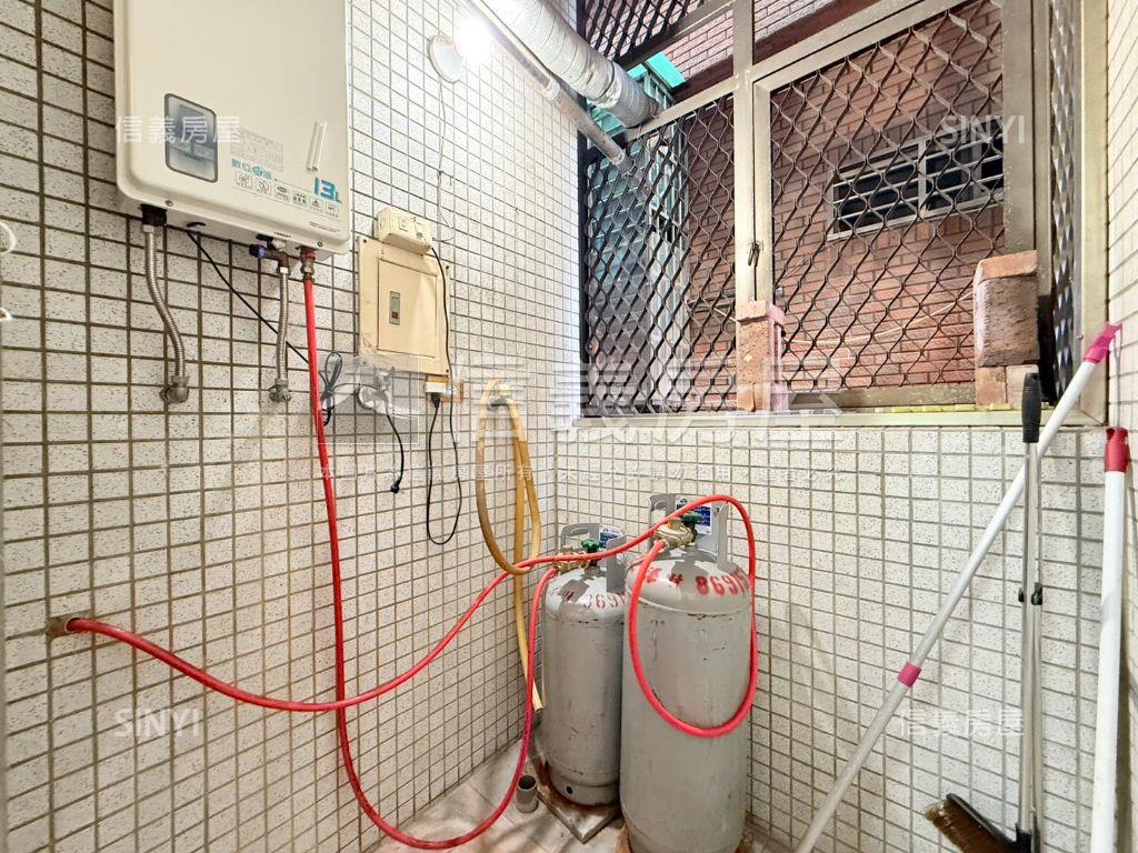 新貴優質邊間釋出房屋室內格局與周邊環境