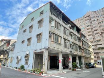 水湳８米活路朝南邊間透天