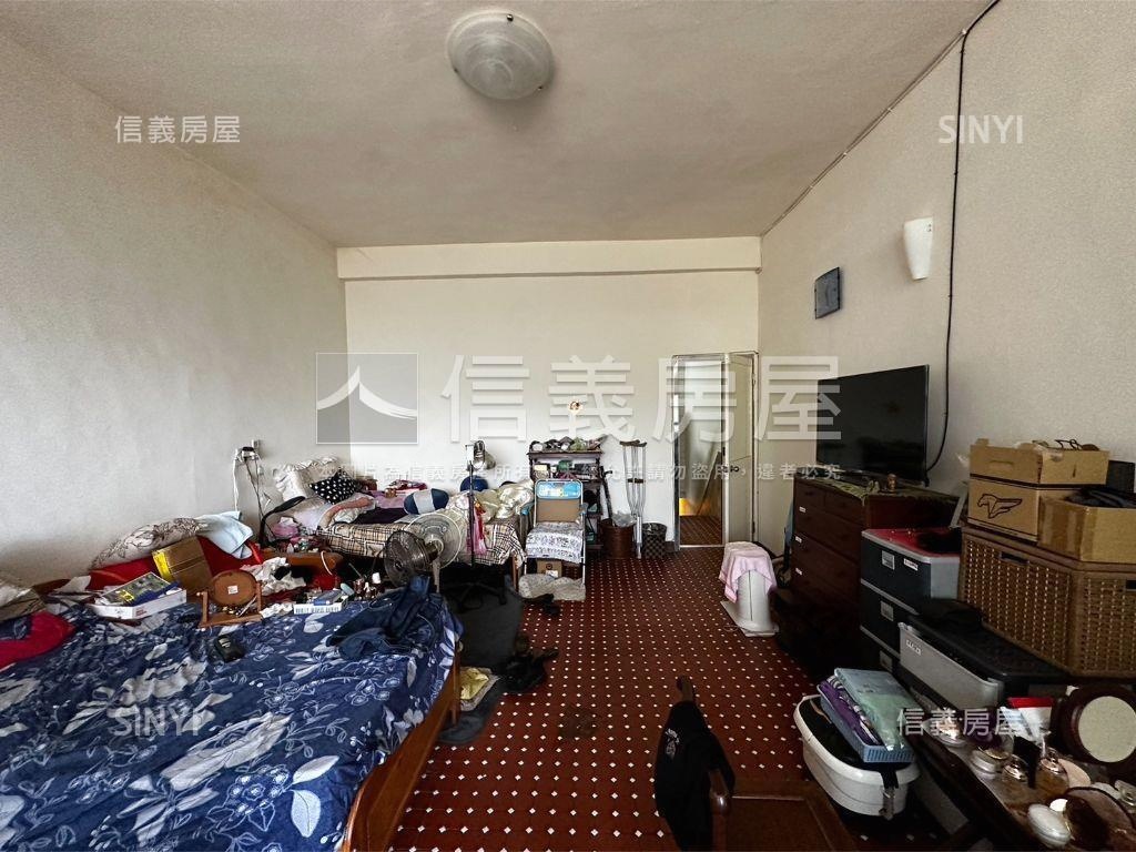 民族車站店面透天房屋室內格局與周邊環境