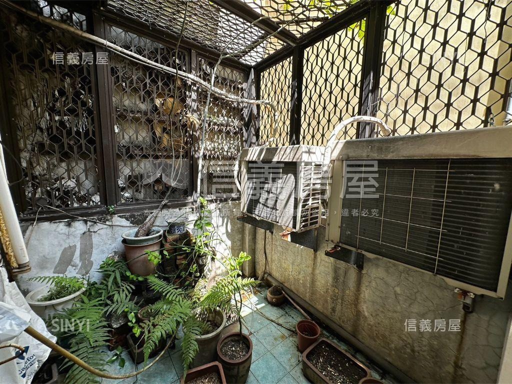 民族車站店面透天房屋室內格局與周邊環境