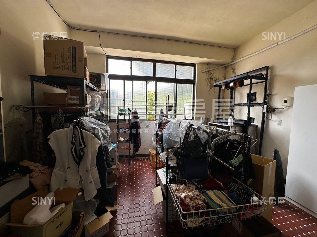 民族車站店面透天房屋室內格局與周邊環境