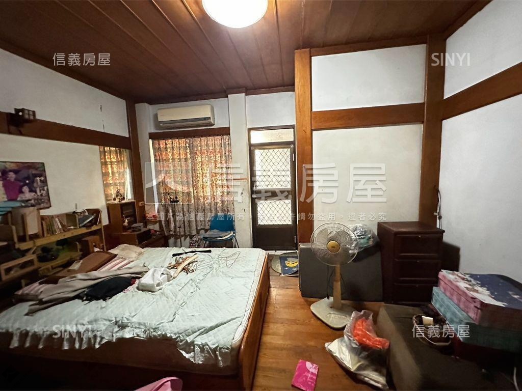 民族車站店面透天房屋室內格局與周邊環境