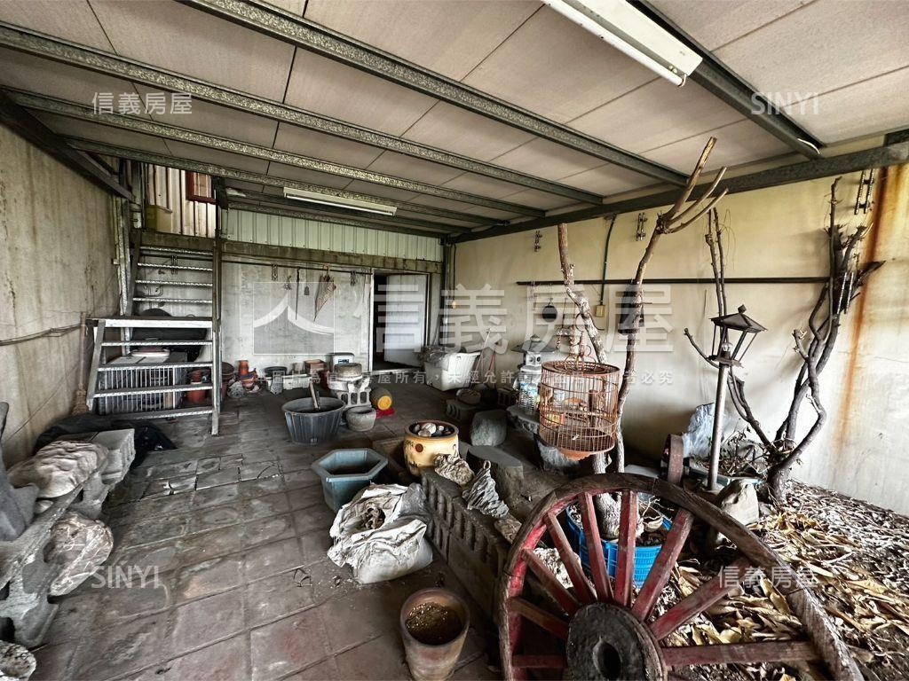 民族車站店面透天房屋室內格局與周邊環境