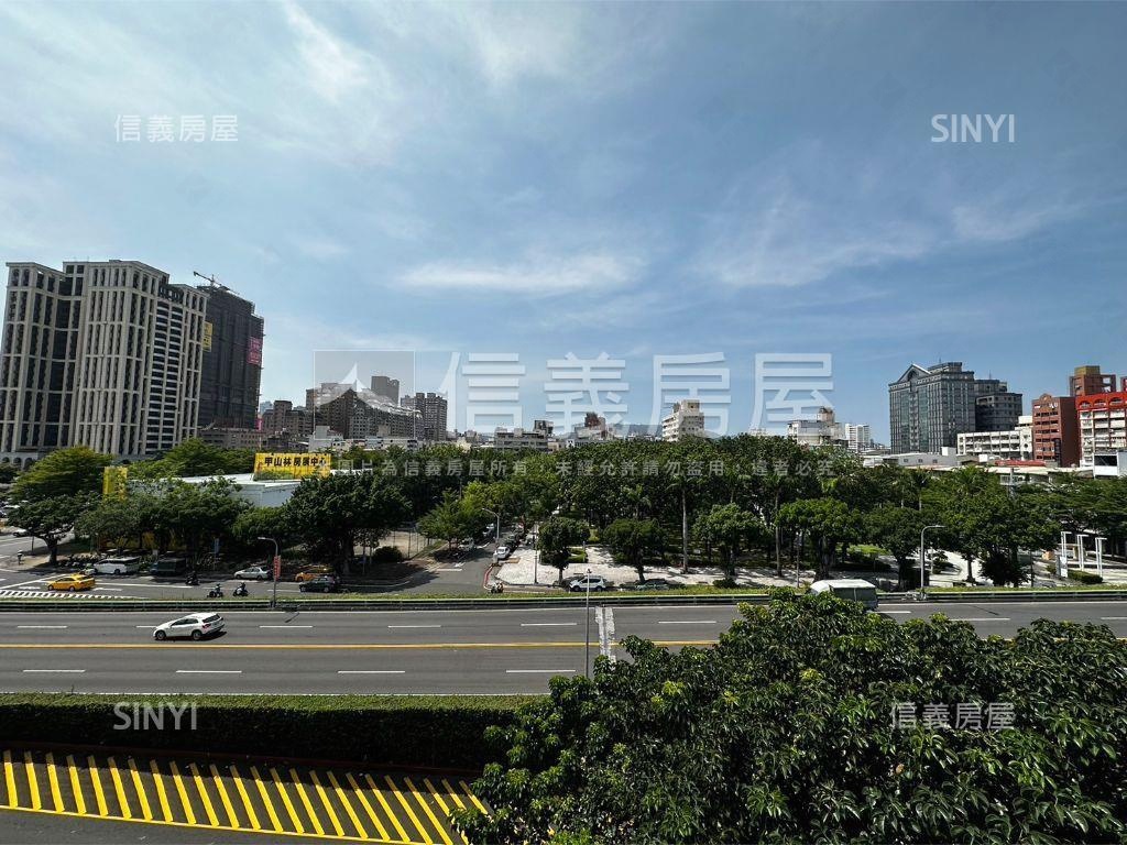 民族車站店面透天房屋室內格局與周邊環境