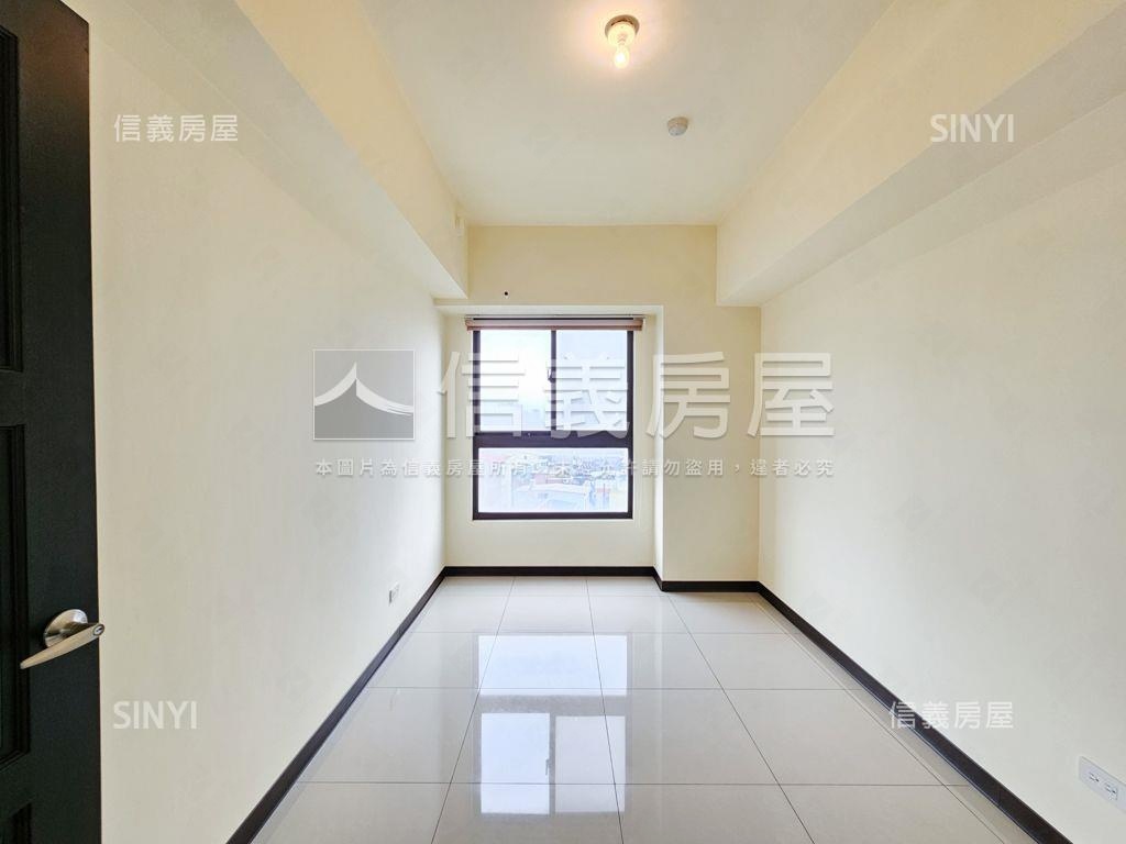 綠城市優質採光三房車位房屋室內格局與周邊環境