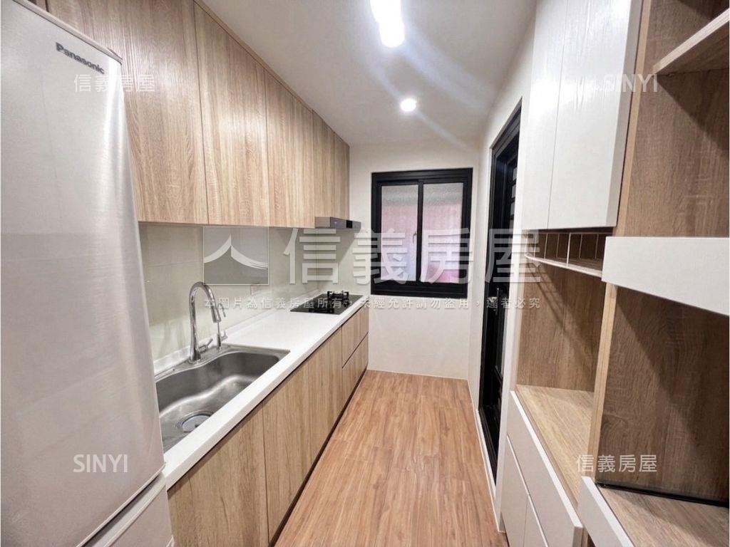 左營高鐵樹海景觀三房平車房屋室內格局與周邊環境