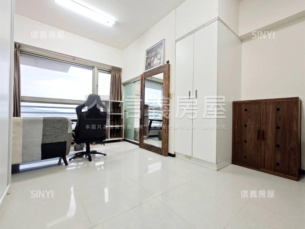 山林海河景捷運美套房房屋室內格局與周邊環境