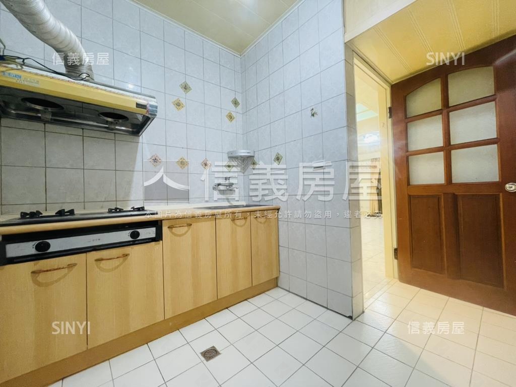 舊社金榮朝代一樓房屋室內格局與周邊環境