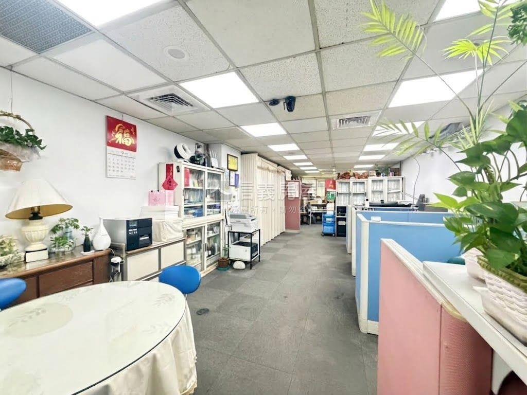 中和捷運✦黃金幹線辦公房屋室內格局與周邊環境