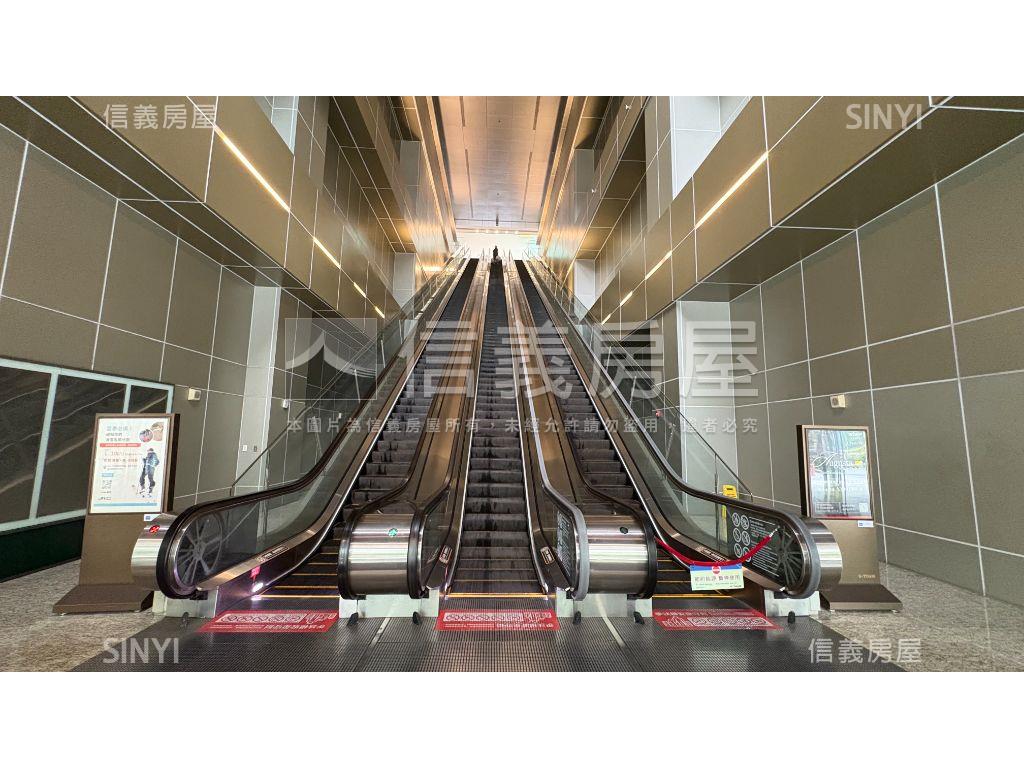 汐止Ｕ－ＴＯＷＮ三戶組合房屋室內格局與周邊環境