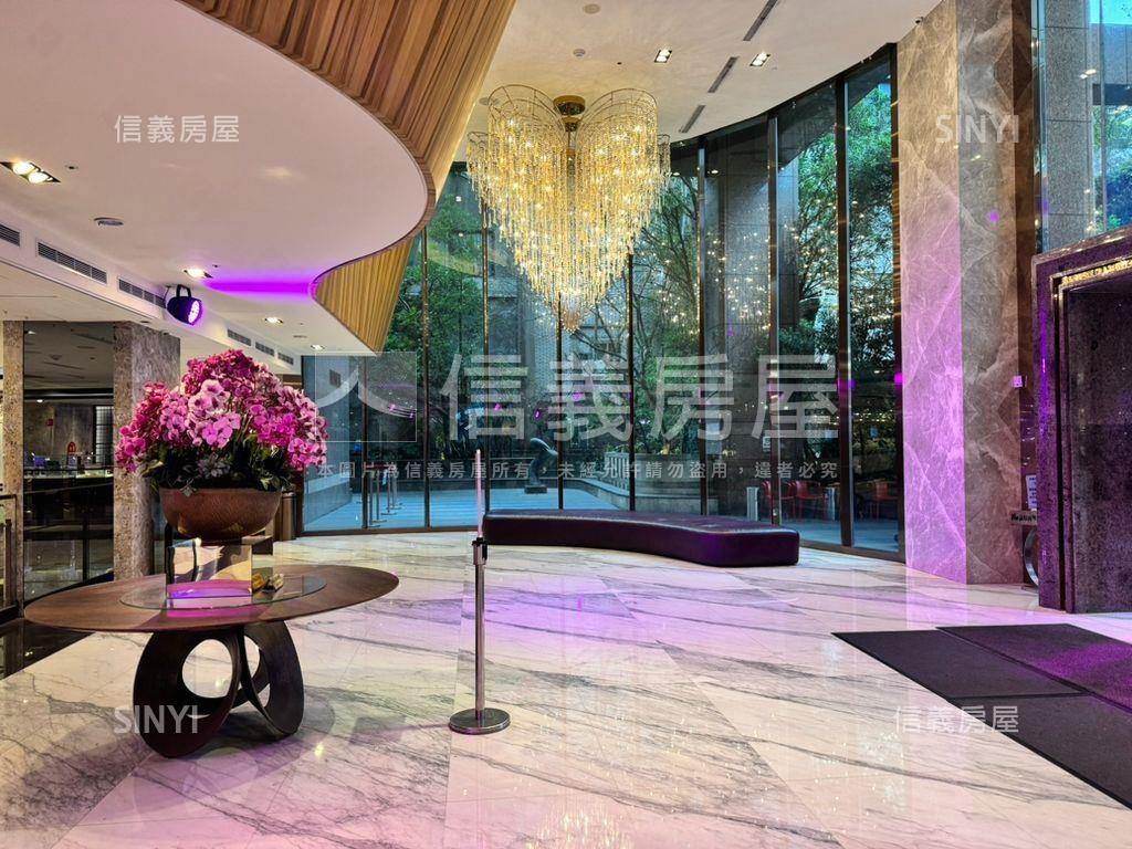 北車雙子星旁企業總部十樓房屋室內格局與周邊環境