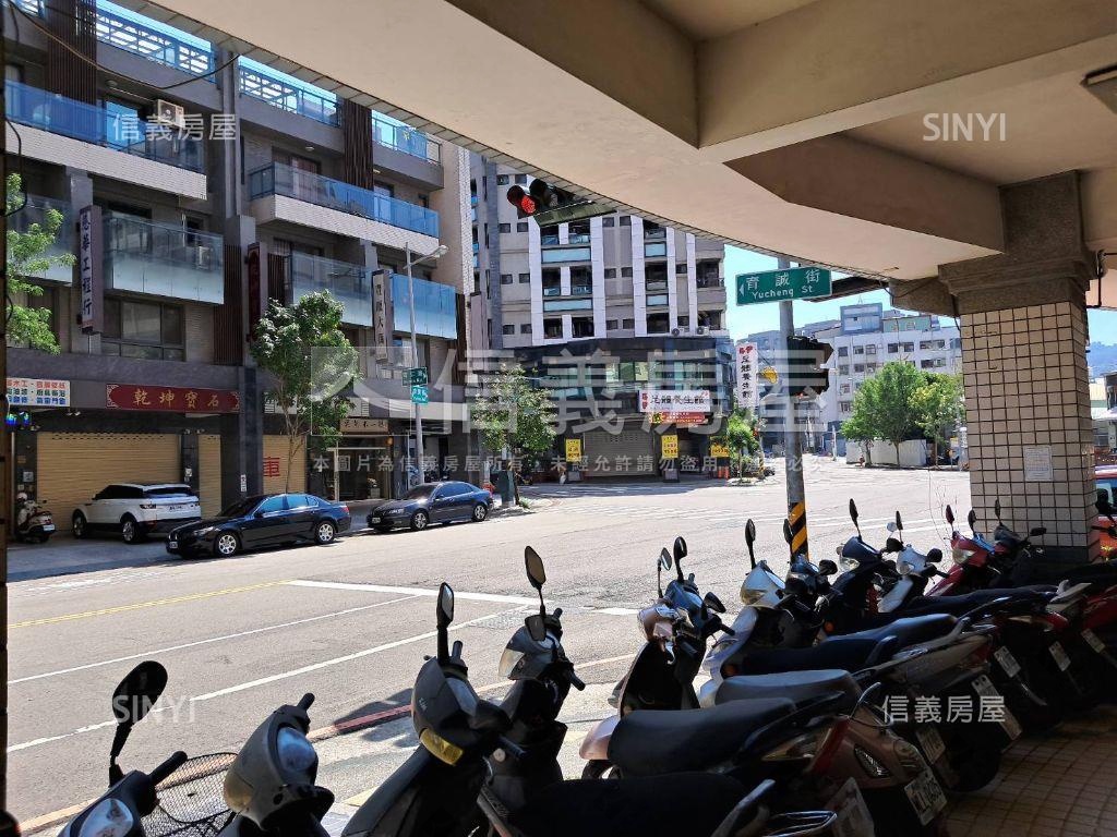 近育賢路育仁路口樓店房屋室內格局與周邊環境