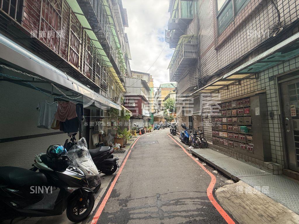 龍華美麗陽台套房房屋室內格局與周邊環境