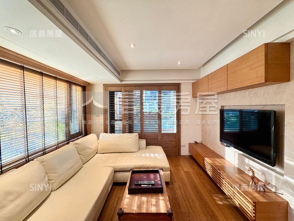 東門捷運電梯美居附車位房屋室內格局與周邊環境