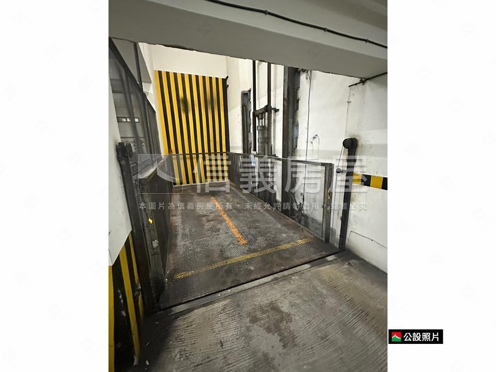 崇光國小旁大三房車位房屋室內格局與周邊環境
