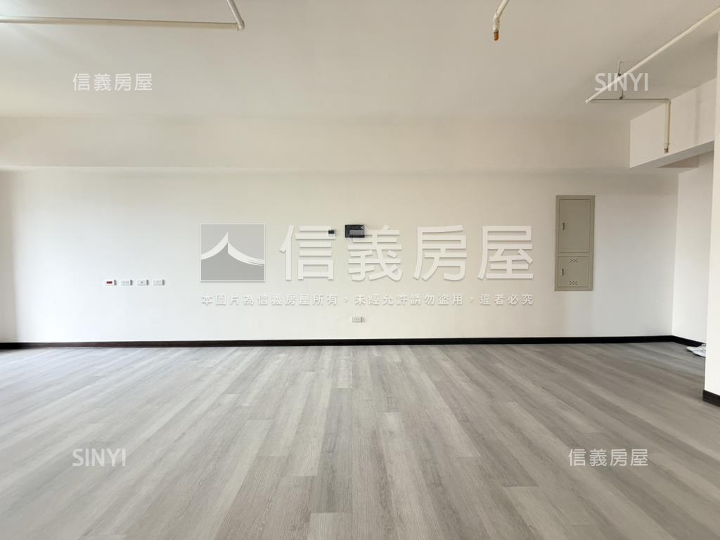 鄰中國醫朝南四房平車好案房屋室內格局與周邊環境