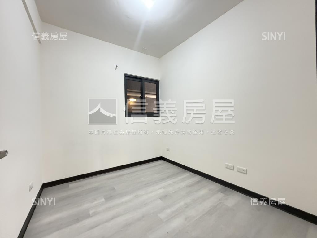 鄰中國醫朝南四房平車好案房屋室內格局與周邊環境