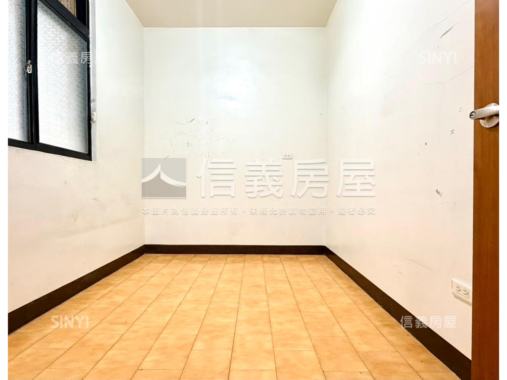 和平路公寓三樓房屋室內格局與周邊環境