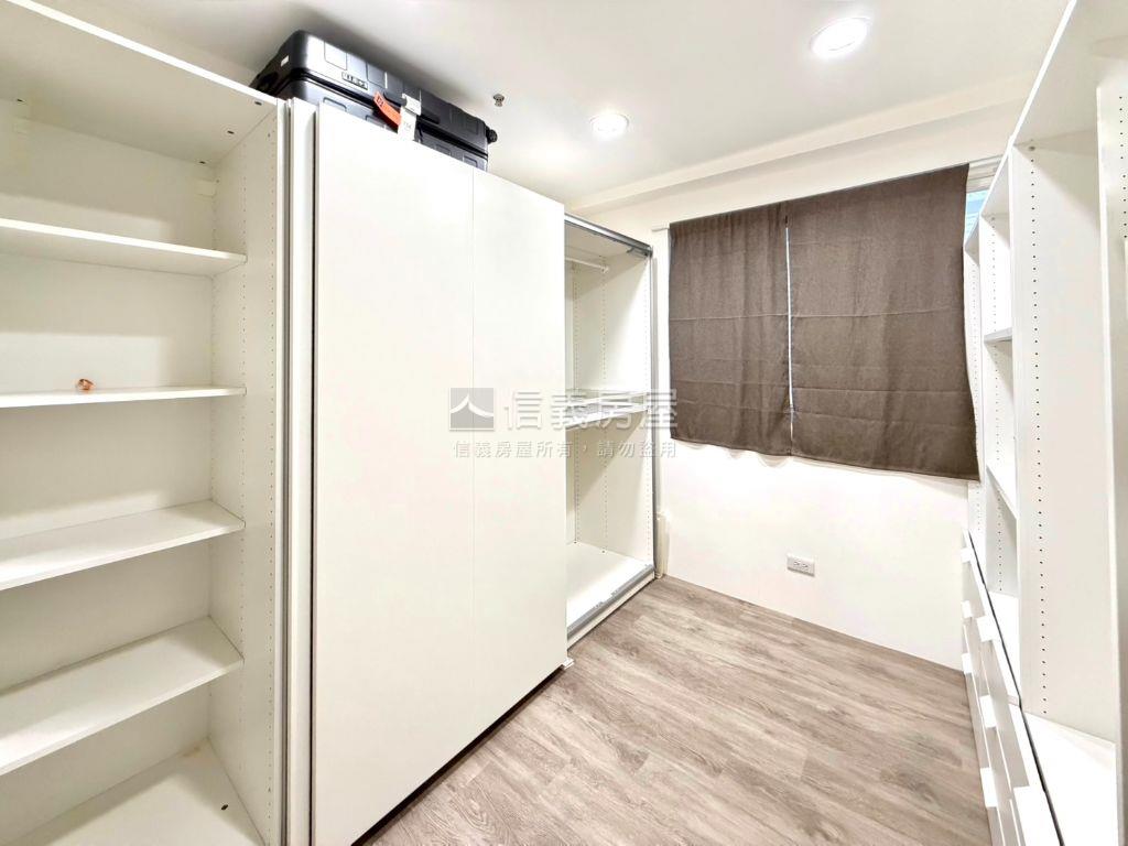 青山映居－層一戶樓中樓房屋室內格局與周邊環境