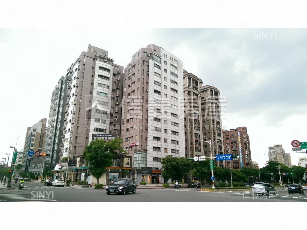 熱力四射北美兩房車房屋室內格局與周邊環境