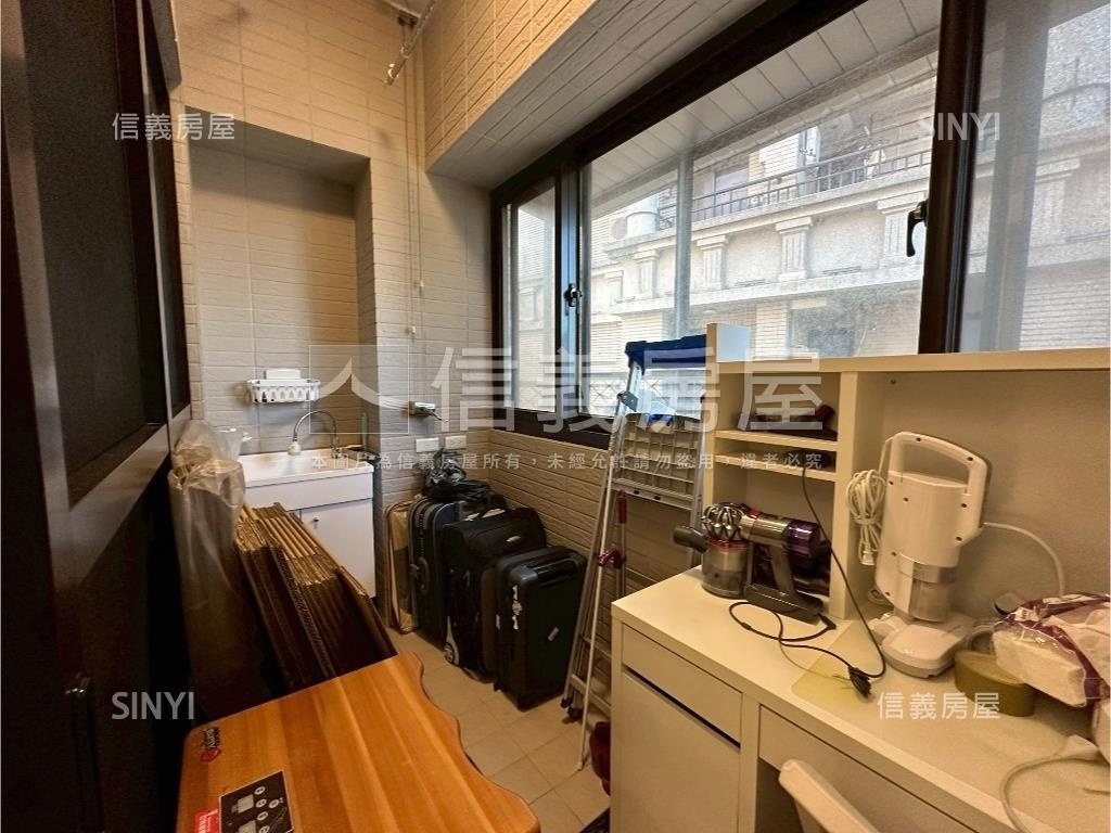 劍潭站到了稀有兩房車房屋室內格局與周邊環境