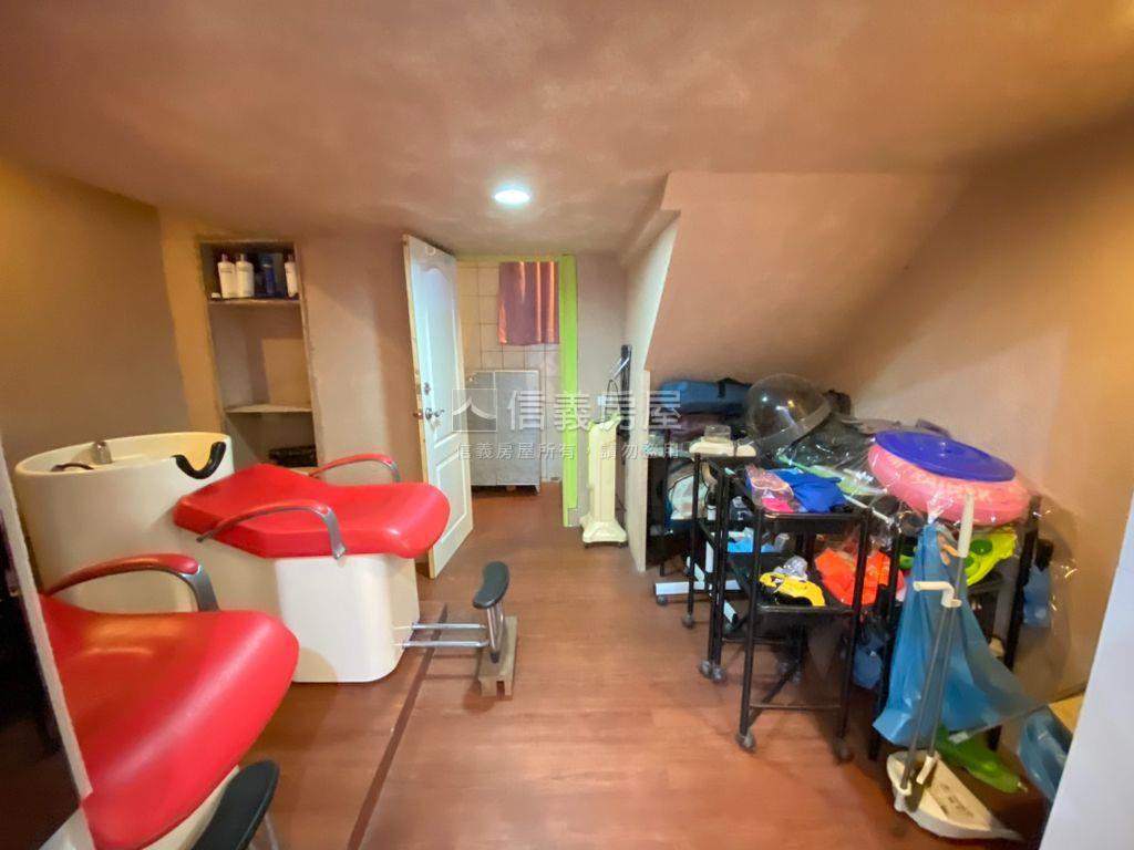 近一中黃金店住房屋室內格局與周邊環境