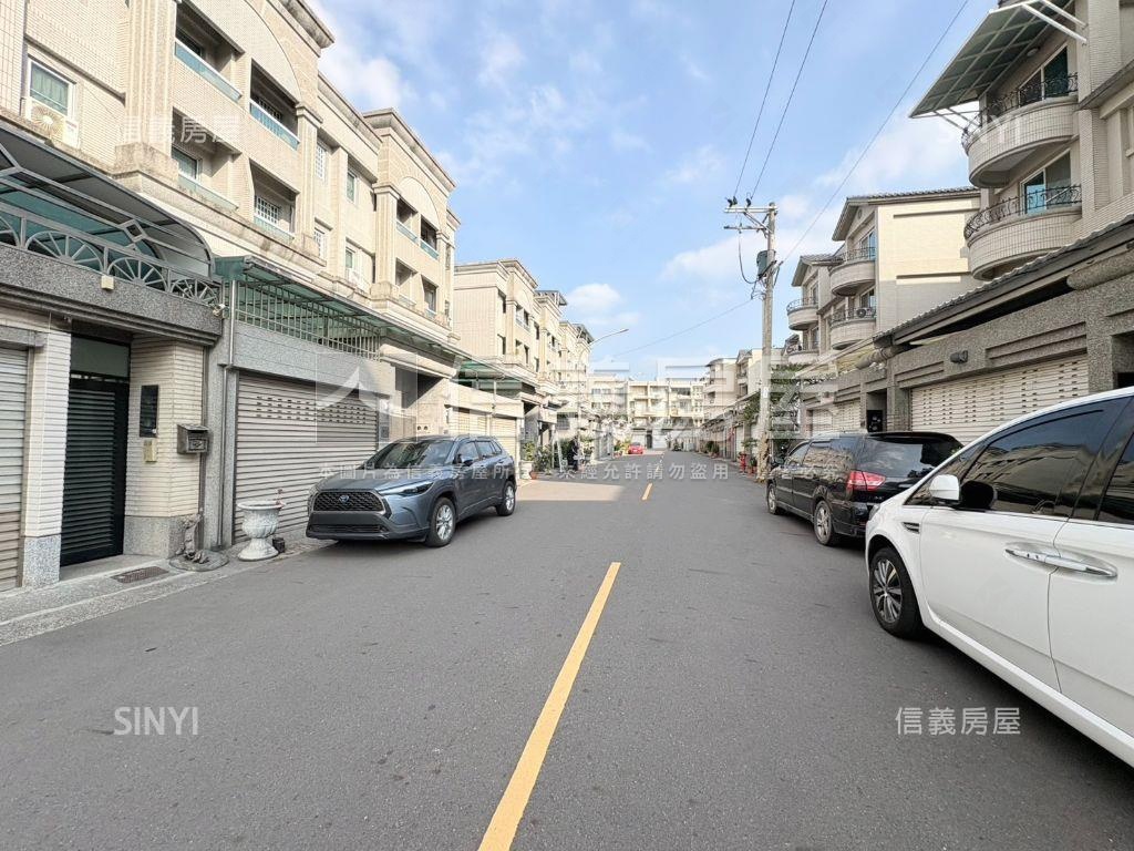 稀有仁武大地坪正街美墅房屋室內格局與周邊環境