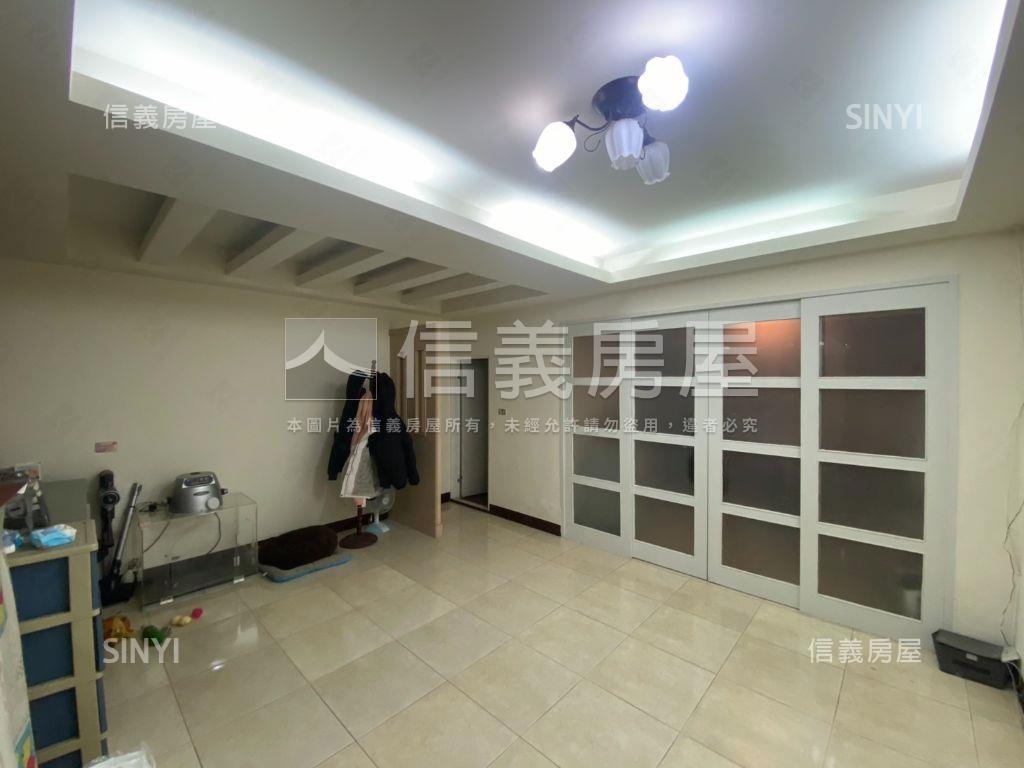 南勢低總價裝潢透天房屋室內格局與周邊環境