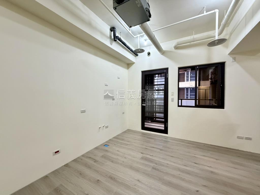 新潤ｄｏｕｂｌｅ１５樓Ａ房屋室內格局與周邊環境