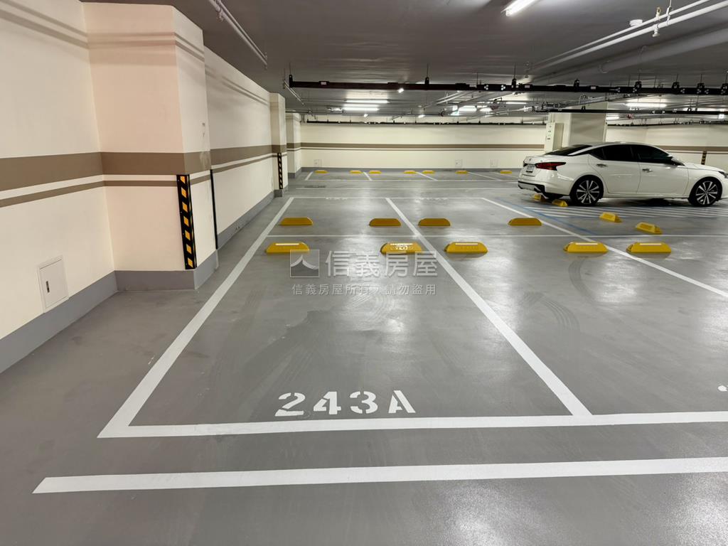 新潤ｄｏｕｂｌｅ１５樓Ａ房屋室內格局與周邊環境