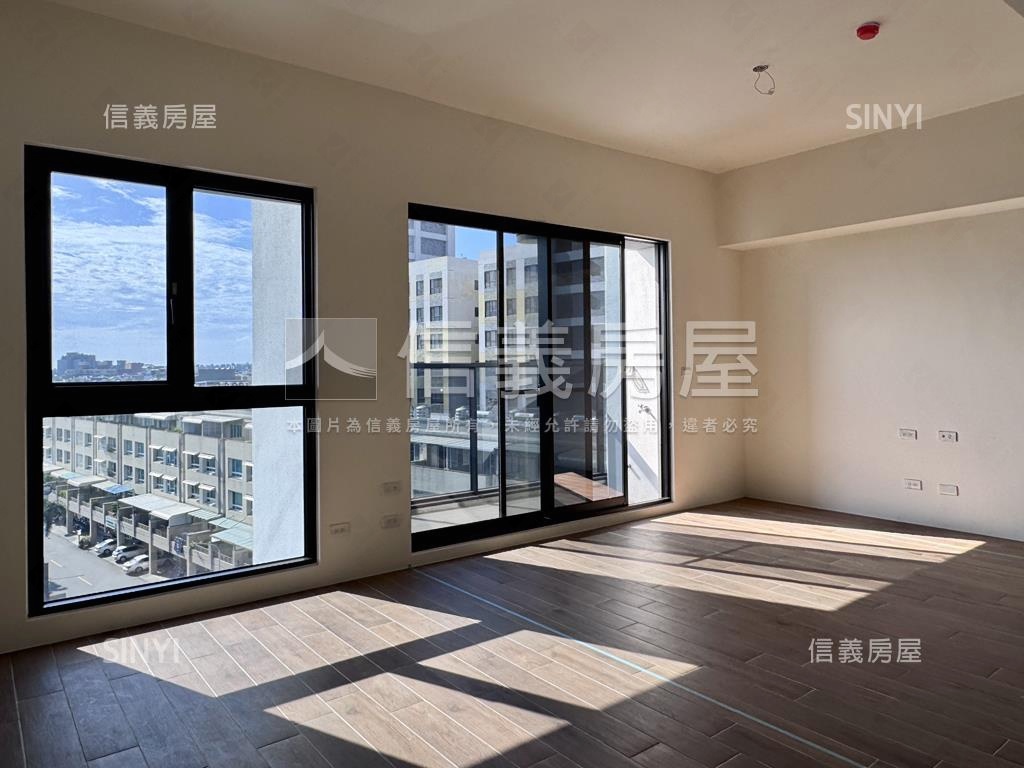 白京松玥三房併排雙平車房屋室內格局與周邊環境