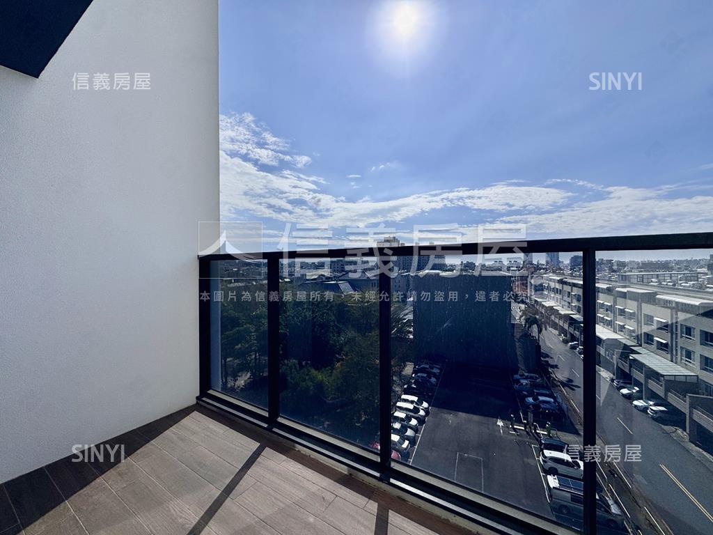 白京松玥三房併排雙平車房屋室內格局與周邊環境