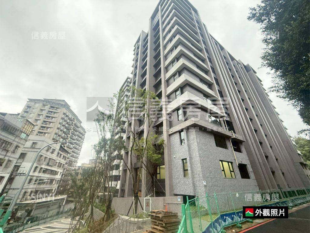 專任景安文匯低總價兩房房屋室內格局與周邊環境