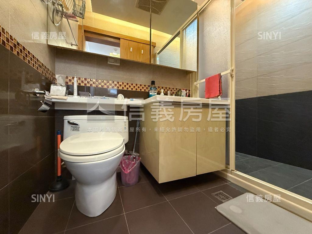 政大遠眺樹海豪邸房屋室內格局與周邊環境