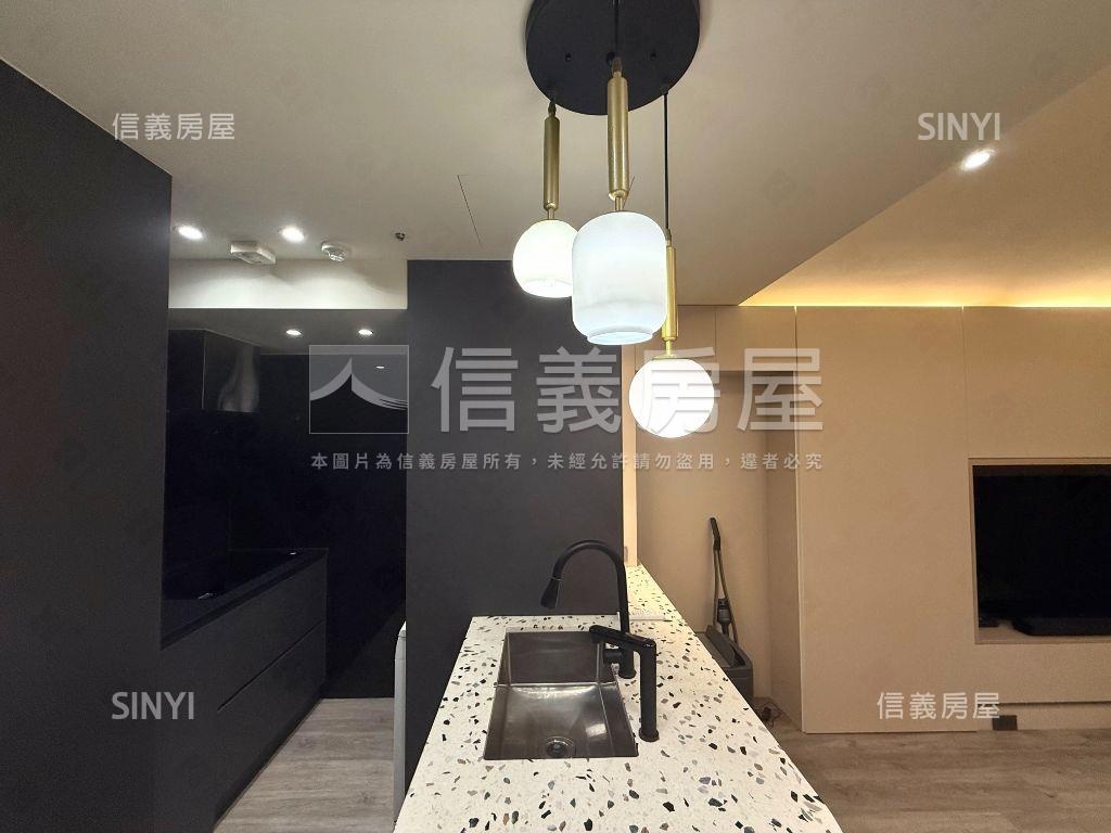 最美裝潢ｓｋｙ１房屋室內格局與周邊環境