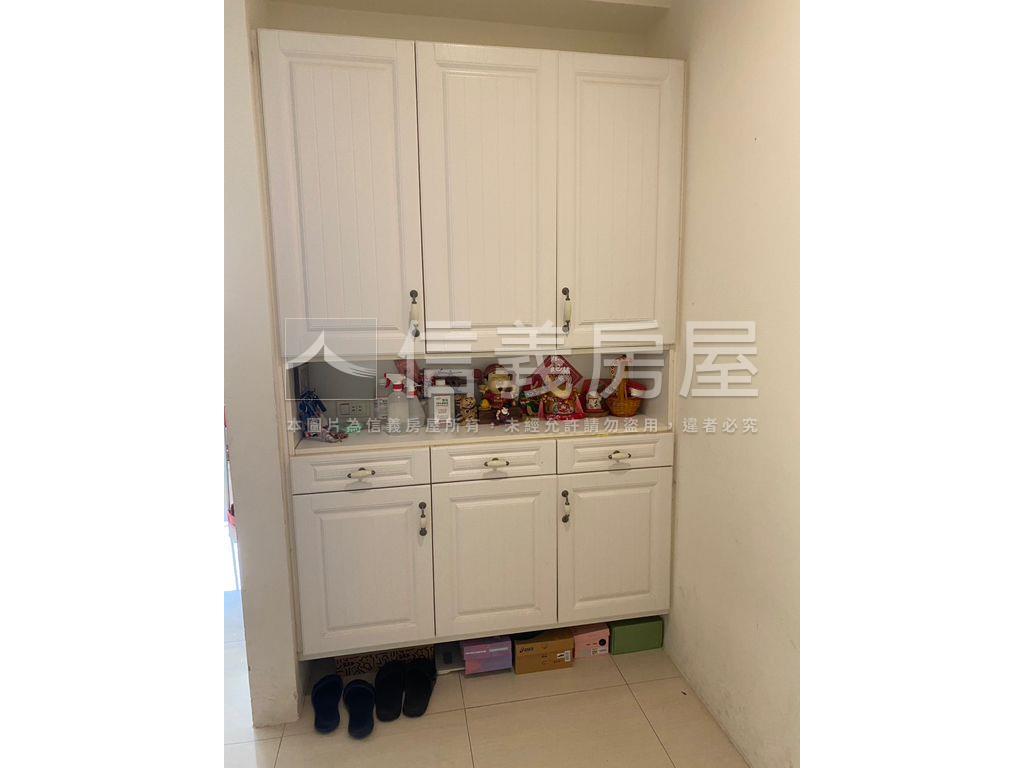 民生皇家溫馨明亮大三房房屋室內格局與周邊環境