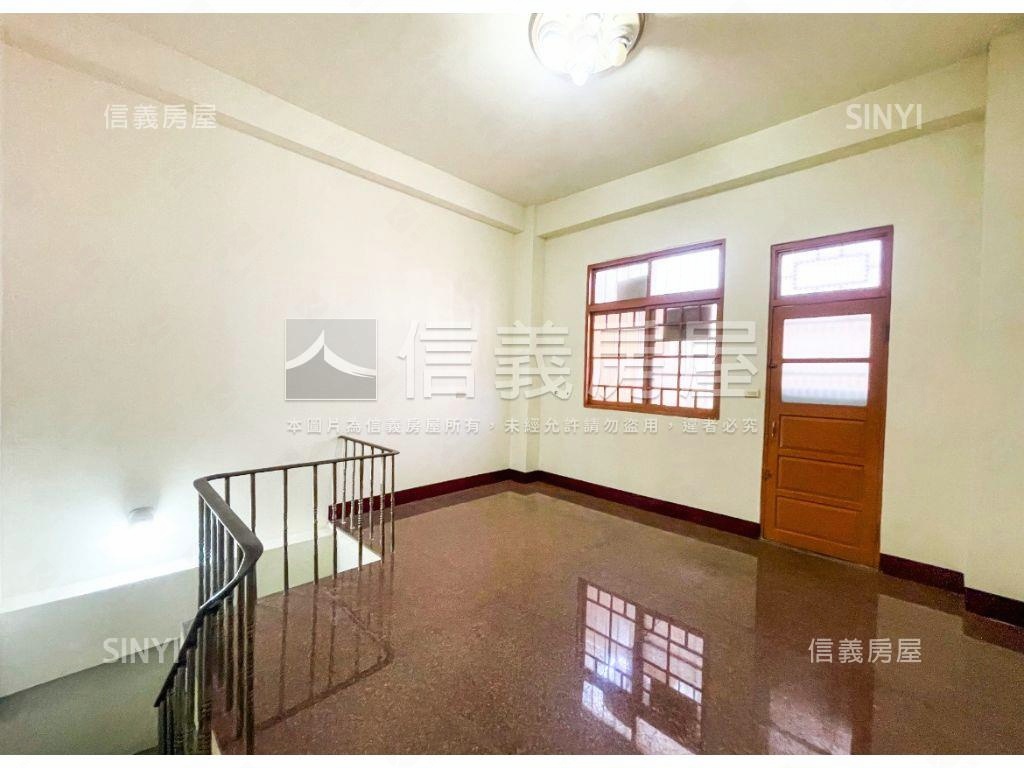 豐原大地坪透天可營登房屋室內格局與周邊環境