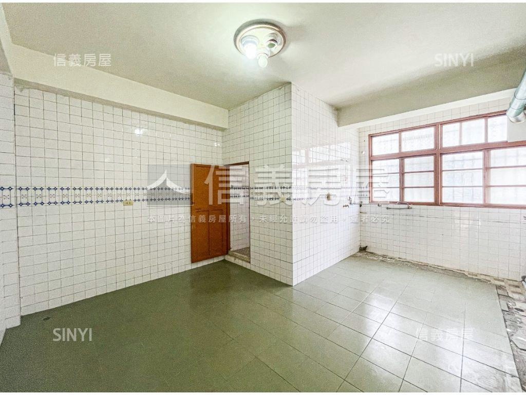 豐原大地坪透天可營登房屋室內格局與周邊環境